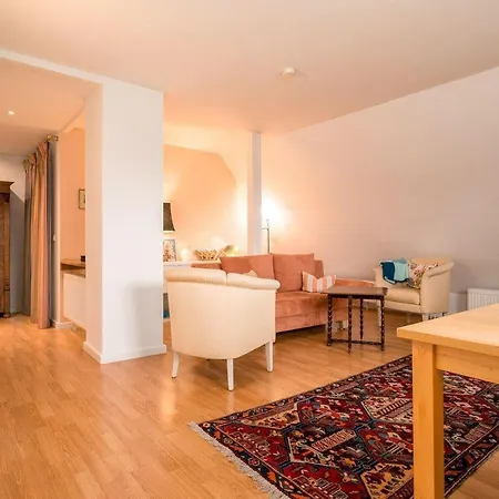 Ferienwohnung-1-im-landhaus-am-wildpark-boek *